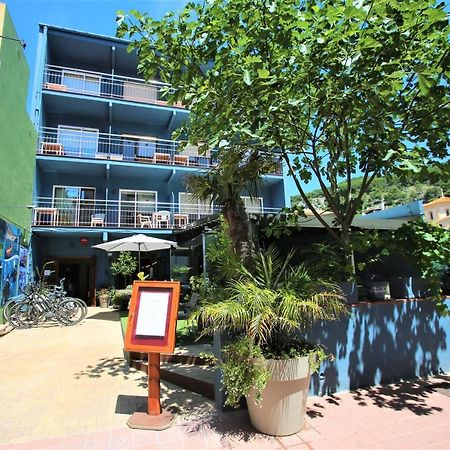 Pensión Hostel Costa Brava L'Estartit Exterior foto